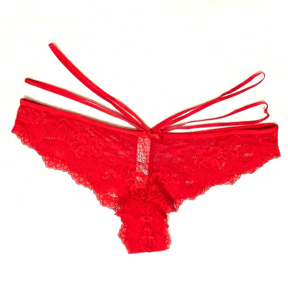 Hunkemoller Lace Strappy panties NWOT